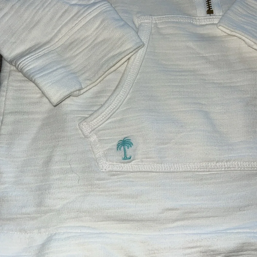 Lilly Pulitzer Textured Popover - Picture 3 of 3
